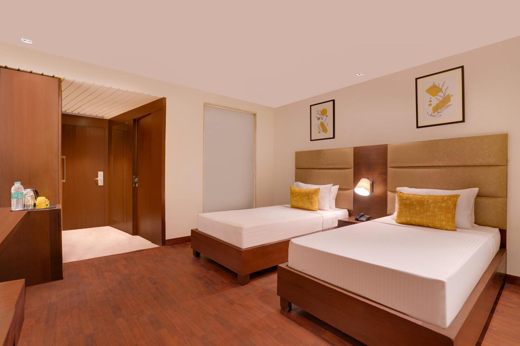 Lemon Tree Hotel, Noida Eksteriør bilde