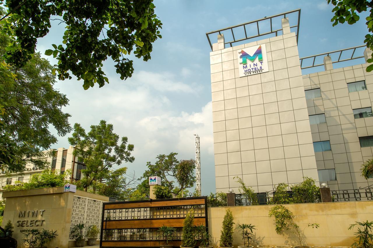 Lemon Tree Hotel, Noida Eksteriør bilde